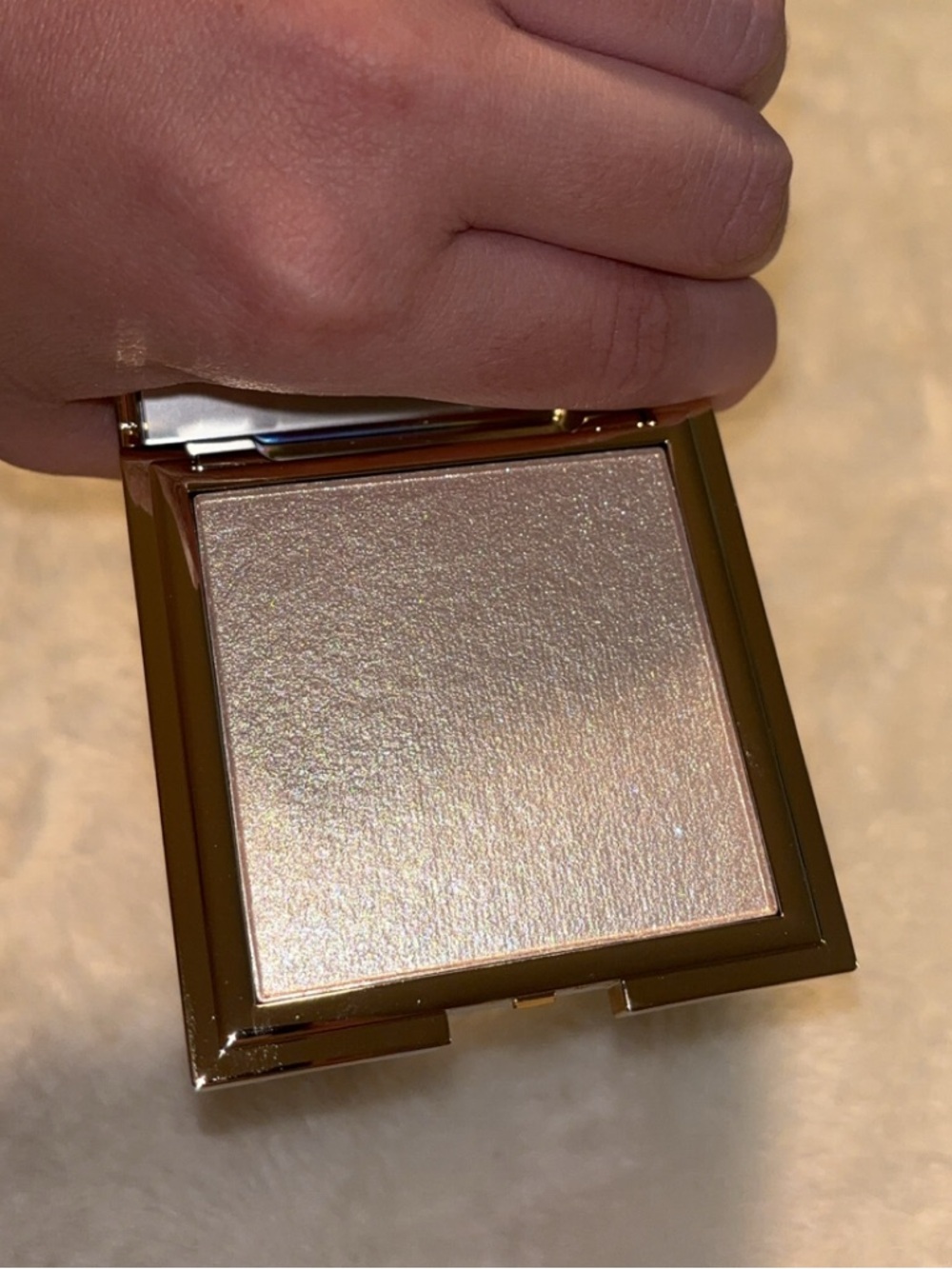 New Glamlite Pina Colada Highlighter - Picture 5 of 9